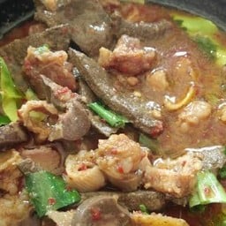 แกงอ่อมเครื่องในวัว