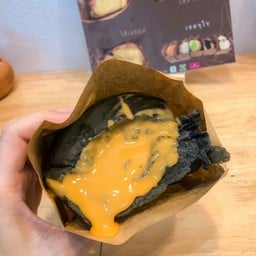 ปังทะลักชาโคล ชาไทย