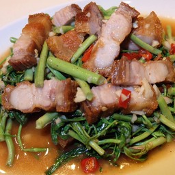 กะเฉดหมูกรอบ