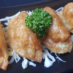 เกี๊ยวซ่าไก่