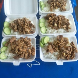 ร้านก๋วยเตี๋ยวเรืออยุธยา-มุกดาหาร