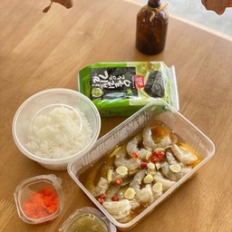 เปี๊ยะ เปี๊ยะ เปาะเปี๊ยะทอด : โฮมเมด