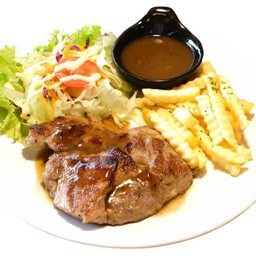 สเต็กหมูสันคอพริกไทยดำ