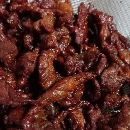 เนื้อแดดเดียวทอด