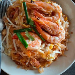 ผัดไทกุ้งสด