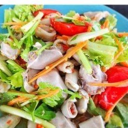 ยำไส้ตัน