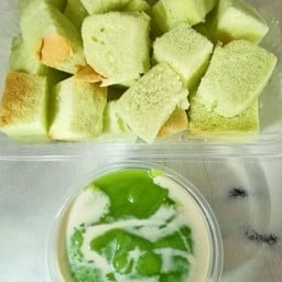 นุ๊กนิ๊ก นมสด (หน้า 7-11 ราชมงคล)