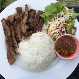ข้าวหมูซีฟู๊ด