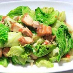 ผัดแขนงกระหล่ำปลี