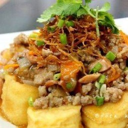 ผัดเต้าหู้อ่อนทรงเครื่อง