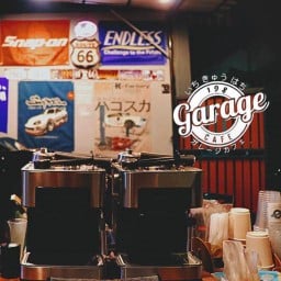 หมูปิ้ง 198 GARAGE CAFE