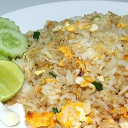 ข้าวผัดไข่ ไม่ใส่ผัก
