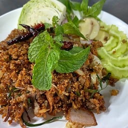 ลาบหมูทอด