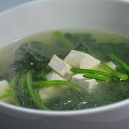 แกงจืดปวยเล้งเต้าหู้ขาว菠菜豆腐汤