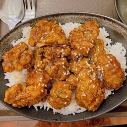 ข้าวไก่ทอดซอลเกาหลี