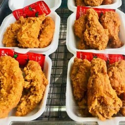 ไก่วิงส์แซ่บ