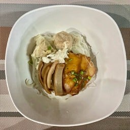 เส้นเล็กเกี๊ยวแห้ง