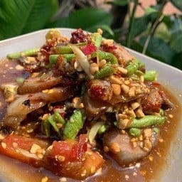 หมูตกครก