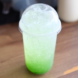 Kiwi Soda