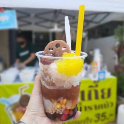 So Sweet โบ๊กเกี้ยน้ำลำไย & ตุ้ยนุ้ยลูกชิ้นปิ้ง ราชพฤกษ์