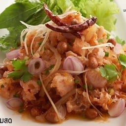 องุ่นแหนมคลุก  ตลาดโรงสี