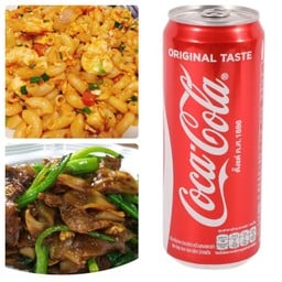 (อร่อยซ่ากับโค้ก)มักกะโรนีไก่ ไข่ดาว + เส้นใหญ่ผัดซีอิ้วไก่ ไข่ดาว และโค้กกระป๋อง