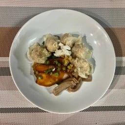 เกี๊ยวแห้ง