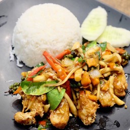 ข้าวปลาดอลลี่ขี้เมา
