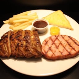 ซี่โครงหมูบาร์บีคิว + แฮม