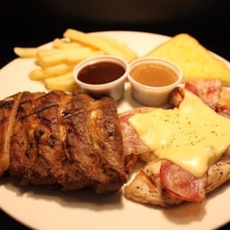 ซี่โครงหมูบาร์บีคิว + ไก่เบคอนชีส