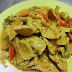 หมูผัดเผ็ด