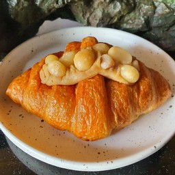 ครัวซองแมคคาเดเมีย