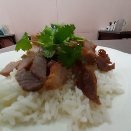 ร้าน   โป๊ะแตก (ชม้อยเจ้าเก่า)