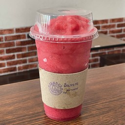 สตรอว์เบอร์รี่ สมูทตี้