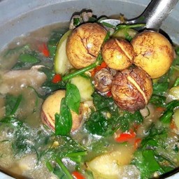 แกงอ่อมพวงไข่