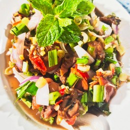 ยำหอยแครง