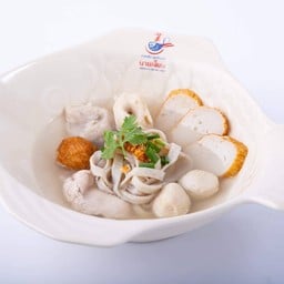 เส้นหมี่ปลา