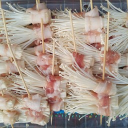 บาร์บีคิว น้องเอมมี่