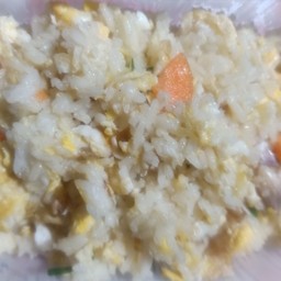 ข้าวผัดไ่ข่