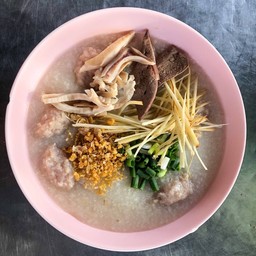 โจ๊กหมูเครื่องใน