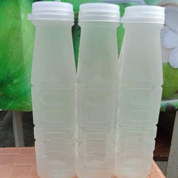 น้ำมะพร้าวน้ำหอมสดแท้ๆ 3 ขวด