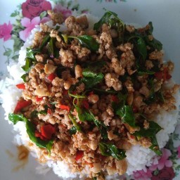 อาหารตามสั่งนายชัย(สนามกีฬา)