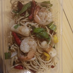 สปาเก็ตตี้ทะเลผัดพริกไทดำ