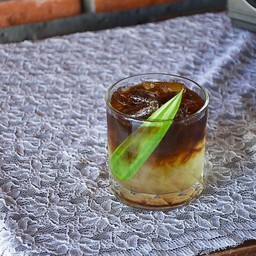 อเมริกาโน่ใบเตยเย็น