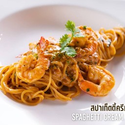 สปาเก็ตตี้ครีมซอสล็อบสเตอร์
