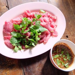 ลาบยโส95 ส้มตำรสเด็ดลาบเป็ดรสแซ่บ -