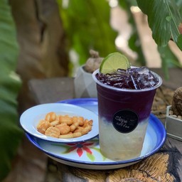 อัญชัญมะนาว