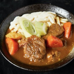 อุด้งแกงกระหรี่เนื้อไทก้า