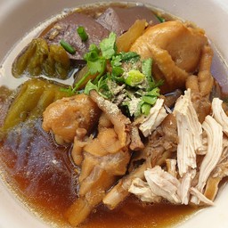 เตี๋ยวไก่มะระตุ๋น บ้านเกาะ