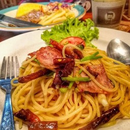 สปาเก็ตตี้ผัดพริกแห้ง